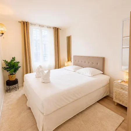 Cosy 2 Bedrooms 2 Bathrooms - 1 Min Palais & Beaches * 戛纳