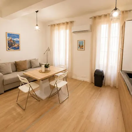 Cosy 2 Bedrooms 2 Bathrooms - 1 Min Palais & Beaches