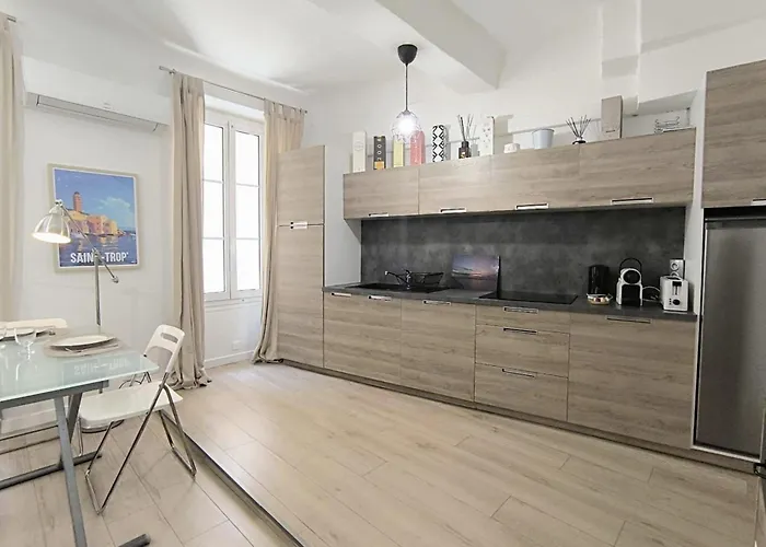 Cosy 2 Bedrooms 2 Bathrooms - 1 Min Palais & Beaches *