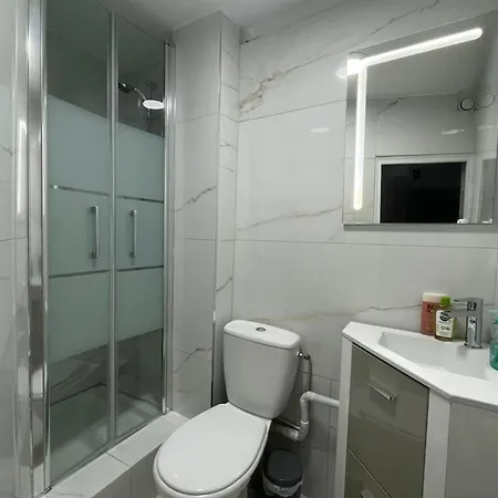 Apartament Cosy 2 Bedrooms 2 Bathrooms - 1 Min Palais & Beaches Cannes